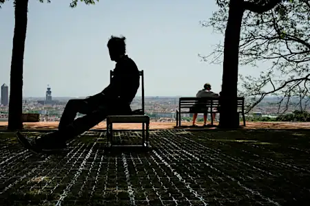 France experiences sweltering weekend amid record heatwave