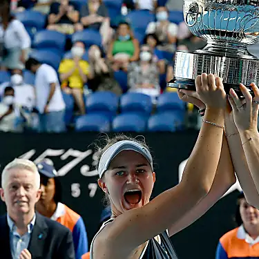 Η Krejcikova και η Siniakova κερδίζουν το διπλό γυναικών του Australian Open