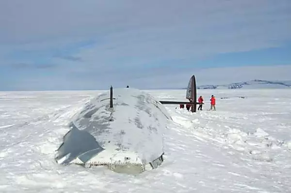 Researchers Find Long Lost Plane In Iceberg