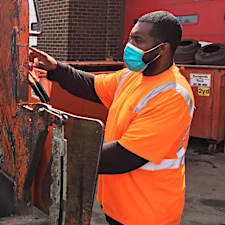 'It's just a nightmare.' Trash collectors overwhelmed by rising amount of household waste