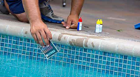 Invenção limpa qualquer piscina em poucos minutos e preocupa piscineiros