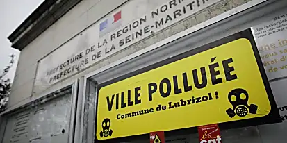 Η Γαλλία συντάσσει νομοσχέδιο «ecocide» για την τιμωρία πράξεων περιβαλλοντικής ζημίας