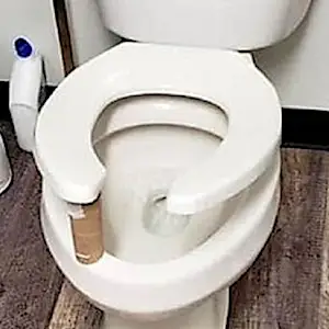 [Gallery] Always Place A Toilet Paper Roll Under The Toilet Seat At Night, Here's Why