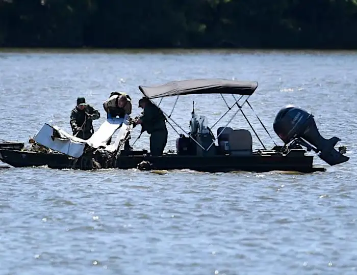 Actor de 'Tarzán' y gurú de la dieta cristiana se encuentran entre los 7 posibles fallecidos en un accidente aéreo cerca de Nashville