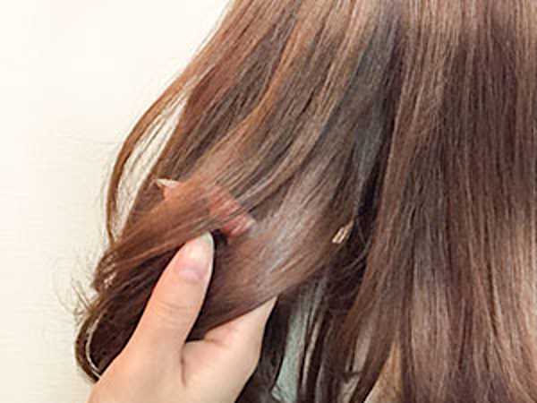 白髪が気になる人必見!有名雑誌で話題のヘアカラートリートメントに絶賛の声