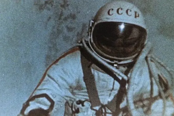 [Pics] Expert Says Soviets Left An Astronaut In Space After A Disaster, Then Covered It Up For Years