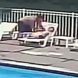 7-year-old was drowning unnoticed. Video shows strangers jump into action