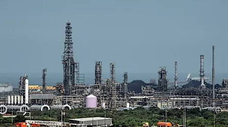 La industria petrolera venezolana, un tesoro en ruinas