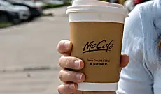 [Fotos] Mulher processa McDonald’s depois de se queimar com café e ganha US$ 2,8 milhões