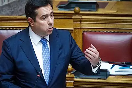 «Καρφί» Μηταράκη προς τα «θύματα» του predator / «Εμένα το τηλέφωνό μου δεν το παρακολουθούσε κανείς»