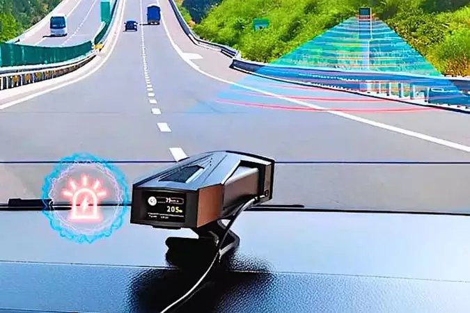 Entdecke das AutogerÃ¤t, das Blitzer 1 km im Voraus erkennt!
