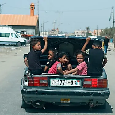 Between 150,000-200,000 Palestinians leave Rafah due to upcoming IDF invasion 