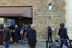 Du 16e arrondissement de Paris à la Santé : le jour où Nicolas Sarkozy est allé en prison