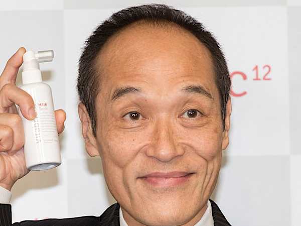 東国原もどげんかした!100万本突破の育毛剤が凄い