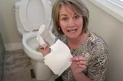 Hardly anyone knows this trick with a vinegar cloth in the toilet!