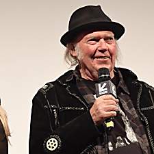 Neil Young uses politics to confirm marriage to Daryl Hannah