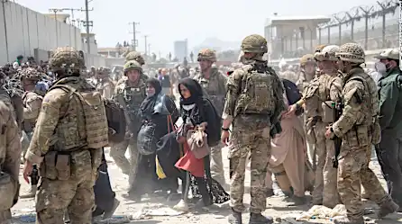 Enfrentamiento armado en el aeropuerto de Kabul