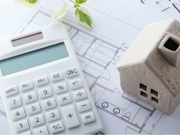 凄い、返済額が半分になる?住宅ローン借換の裏技