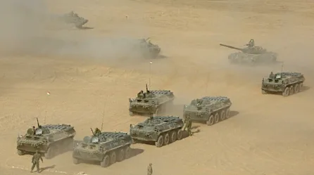 EE. UU. advierte a los talibanes mientras los insurgentes se apoderan de otra capital