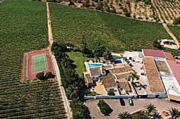 Sir Cliff Richard Knocks €3 Million Off Portuguese Vineyard Estate