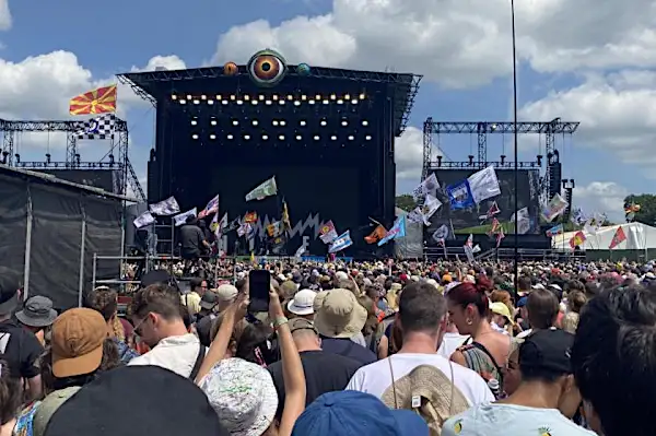 ‘Records broken as 900,000 people watch The Hives at Glastonbury'