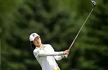 China's Liu Yu shoots personal best 62 to take early LPGA lead