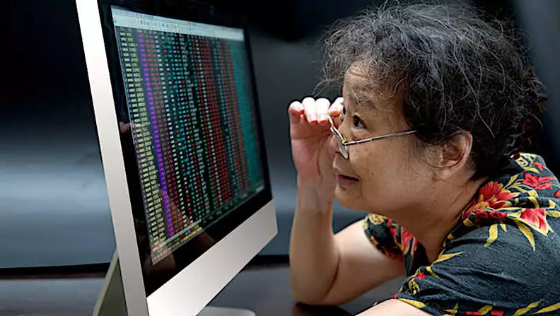 高雄60歲阿嬤炒股三年賺百萬! 高雄60歲阿嬤炒股三年賺百萬!