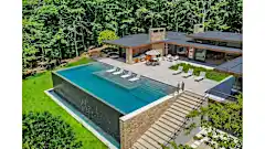 Hamptons Mansion Sees 50% Price Cut