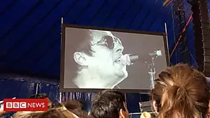 Liam Gallagher surprises festival crowd