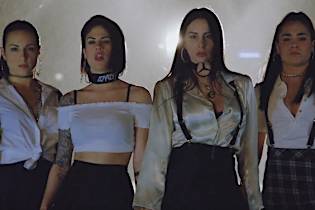 Mala Rodríguez invoca 'Jóvenes y brujas' en su nuevo videoclip