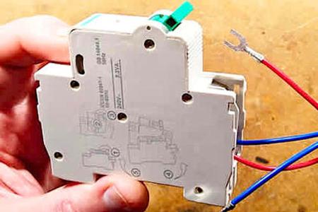 Electrician reveals: 1 simple tip to slash your electricity bill by up to 90%