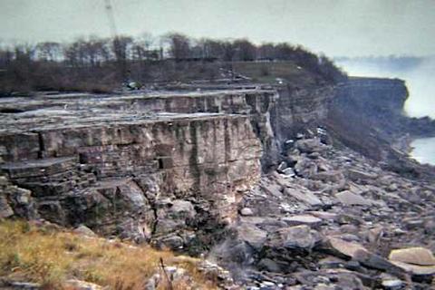 The Niagara Falls Was Hiding A Gruesome Secret