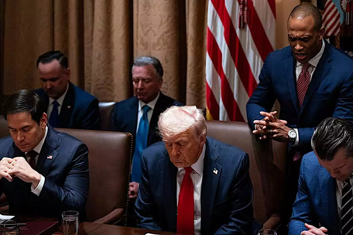 Päpstlicher als der Papst