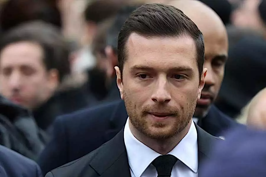 Jordan Bardella homosexuel ? Il répond pour la première fois et révèle s'il est en couple
