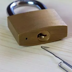 [Pics] Here's What The Tiny Hole On A Padlock Is For