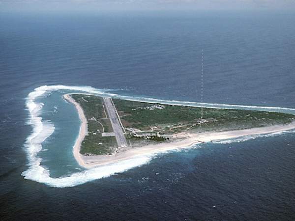 南鳥島のレアアース、世界経済を変える? 現状「ただの泥」の可能性