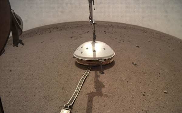 Primer terremoto en Marte detectado por la sonda Insight