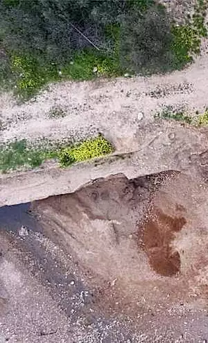 Ελλάδα: Ανακαλύφθηκε τάφος της πρώιμης εποχής του Χαλκού στη Ραφήνα Ελλάδα: Ανακαλύφθηκε τάφος της πρώιμης εποχής του Χαλκού στη Ραφήνα