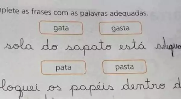 [Fotos] Essas crianças deveriam ter levado um prêmio por essas respostas