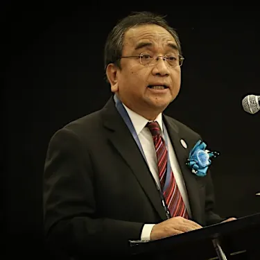 Former Federal Court judges Azahar Mohamed, Mohd Zawawi admitted as advocates and solicitors