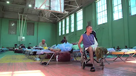 Su esposa fue asesinada frente a él cuando las tropas rusas ingresaron a su casa. ¿Por qué ahora culpa a Ucrania?