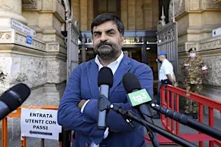 "Περισσότερη σκουριά", "Ο διορισμός του ...": απόλυτη αντιπαράθεση για το χάος των εισαγγελέων