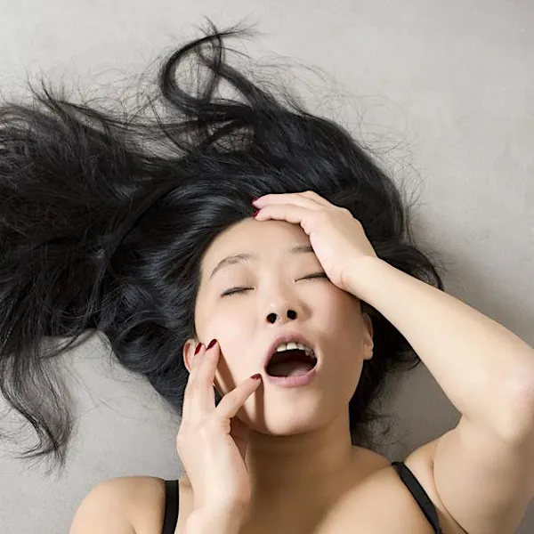 Here’s why moaning during s*x is such a good thing, according to s*x experts