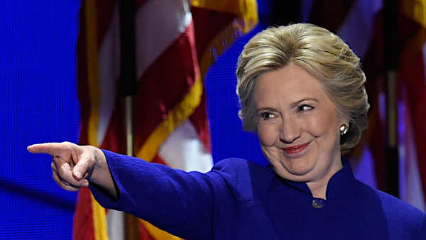 Democrats fire warning shots at Hillary — and she better listen Democrats fire warning shots at Hillary — and she better listen