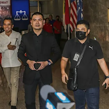 Jamal Yunos’ bankruptcy cases make him unfit to contest GE15, says Teresa Kok