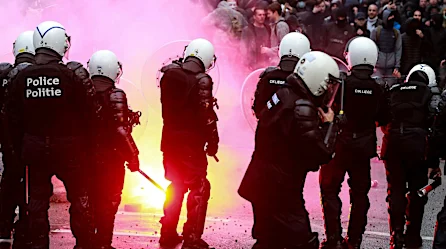 Europa atraviesa la cuarta ola entre nuevas restricciones y marchas contra medidas anticovid