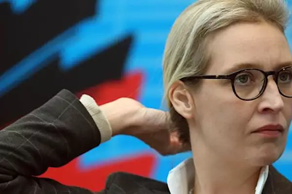 Η Alice Weidel αντιμετωπίζει πολιτικό αποκλεισμό λόγω της ιδιωτικής της ζωής;