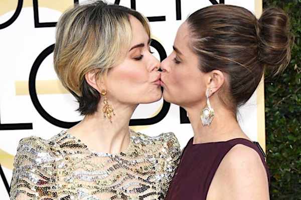 (Fotos) 21 celebridades que são gays que você provavelmente não conhecia (Fotos) 21 celebridades que são gays que você provavelmente não conhecia