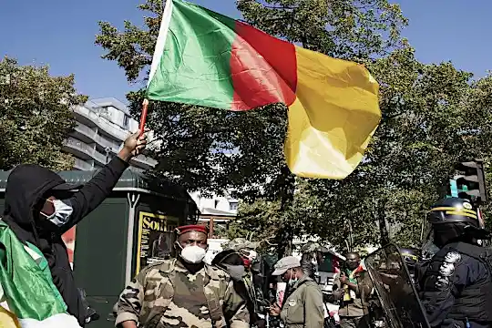 Η αστυνομία του Καμερούν συλλαμβάνει ύποπτο για "σφαγή Kumba" Η αστυνομία του Καμερούν συλλαμβάνει ύποπτο για "σφαγή Kumba"