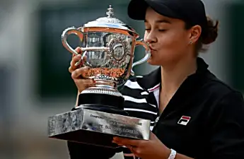 'You bloody legend': Aussies hail new clay queen Barty